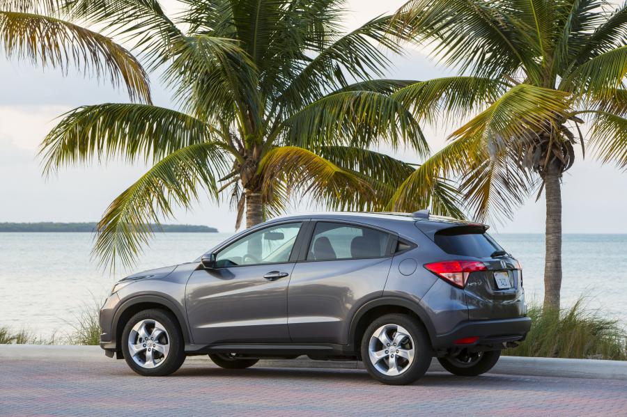  Honda HR-V 2015 года  (US) (фото 55 из 104)
